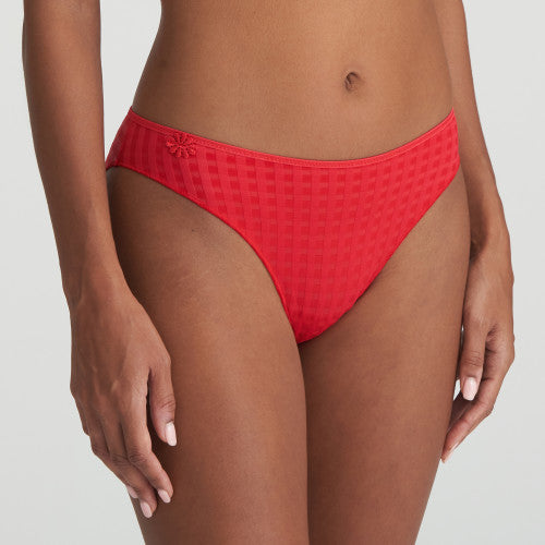 AVERO Rioslip (Scarlet)