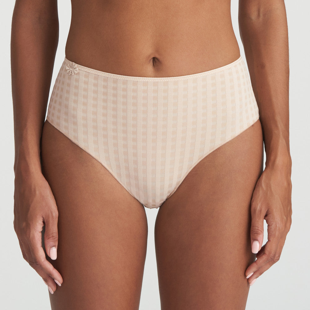 AVERO Taillenslip