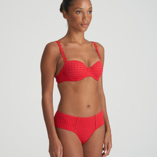 AVERO Hotpants (Scarlet)