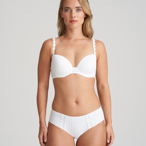 AVERO Hotpants