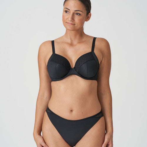 MONTARA String (Schwarz)