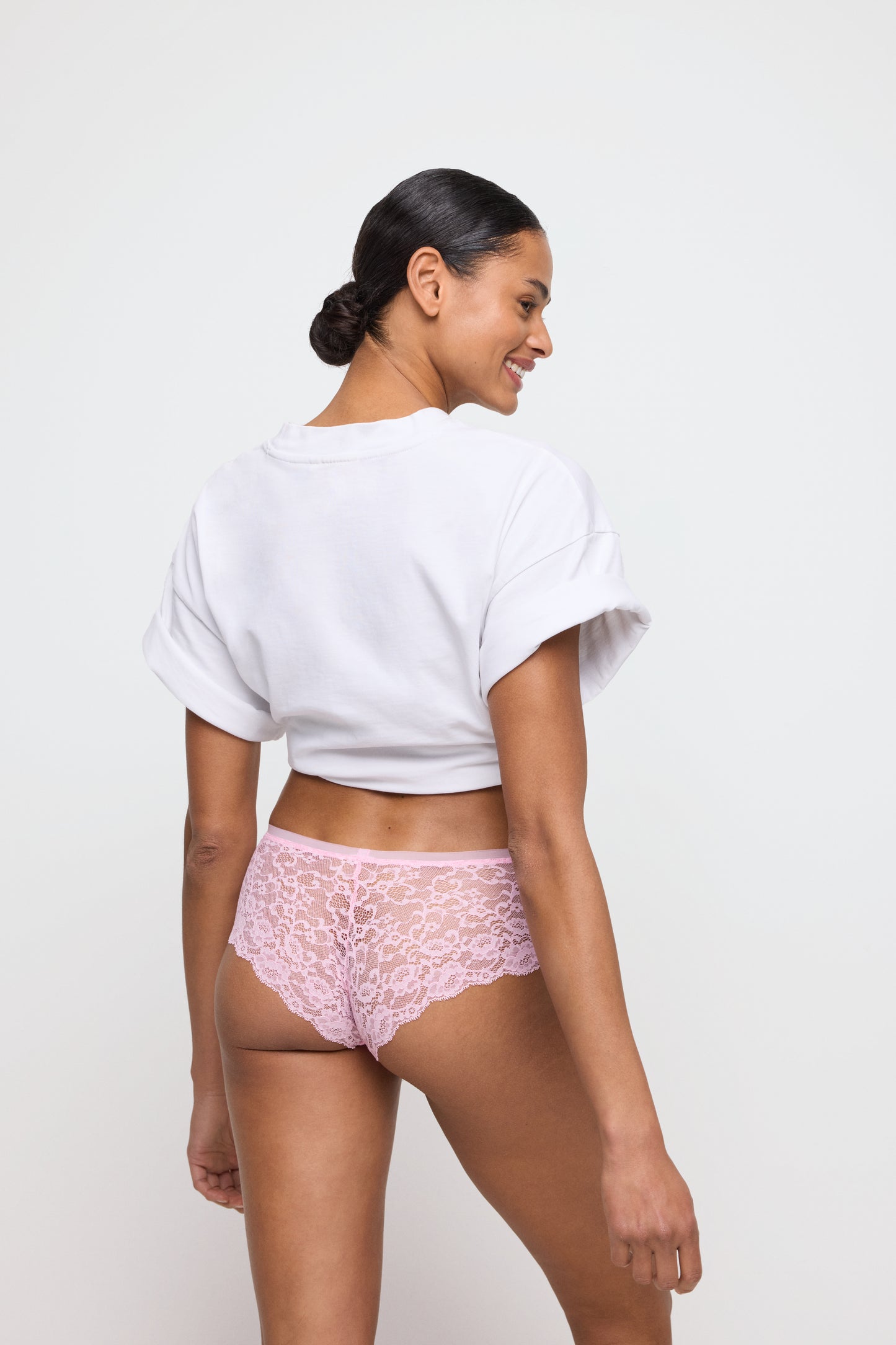 COLOR STUDIO Short (Lily Rose)