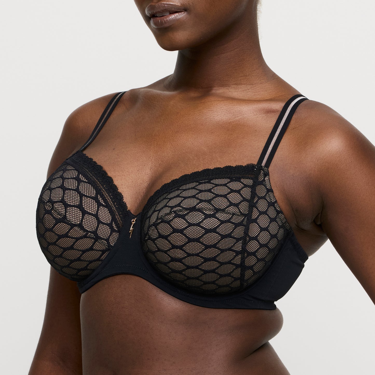 NAKO BH Vollschale (Schwarz) 70D