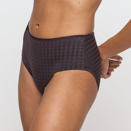 AVERO Taillenslip (Sweet Chocolate) 38