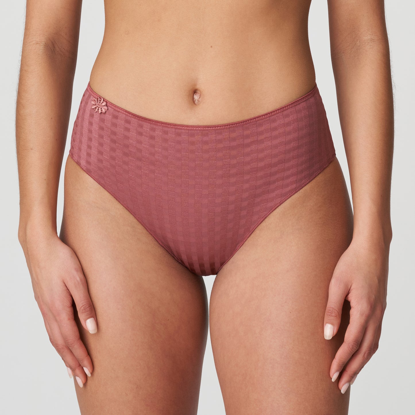 AVERO Taillenslip