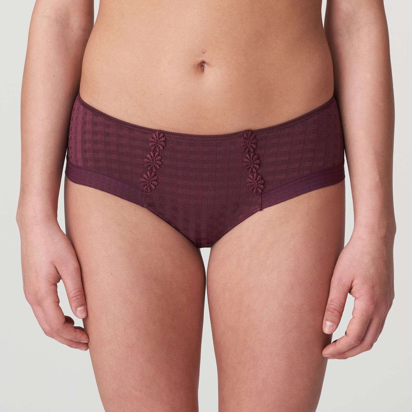 AVERO Short-Hotpants (Wein)