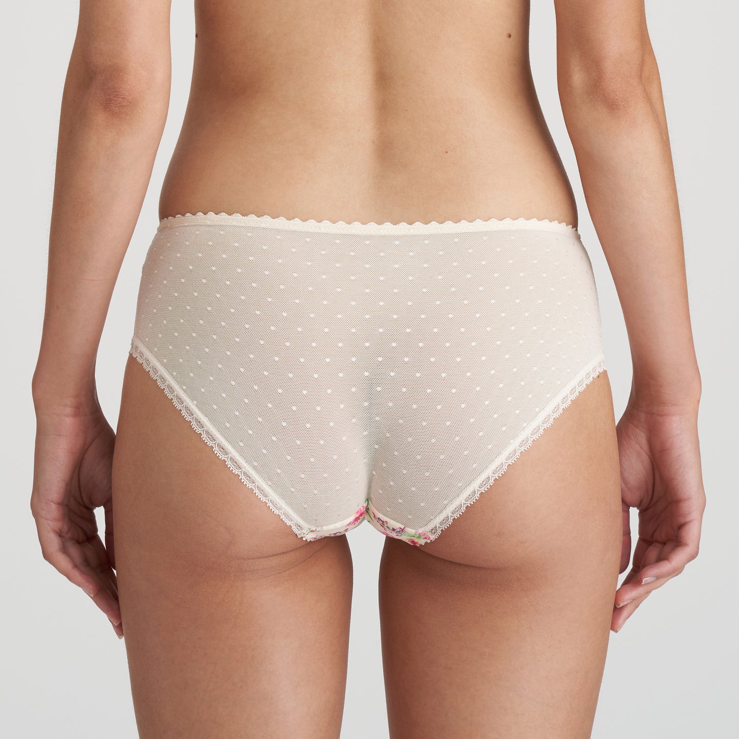 CHEN Short (Pearled Ivory)