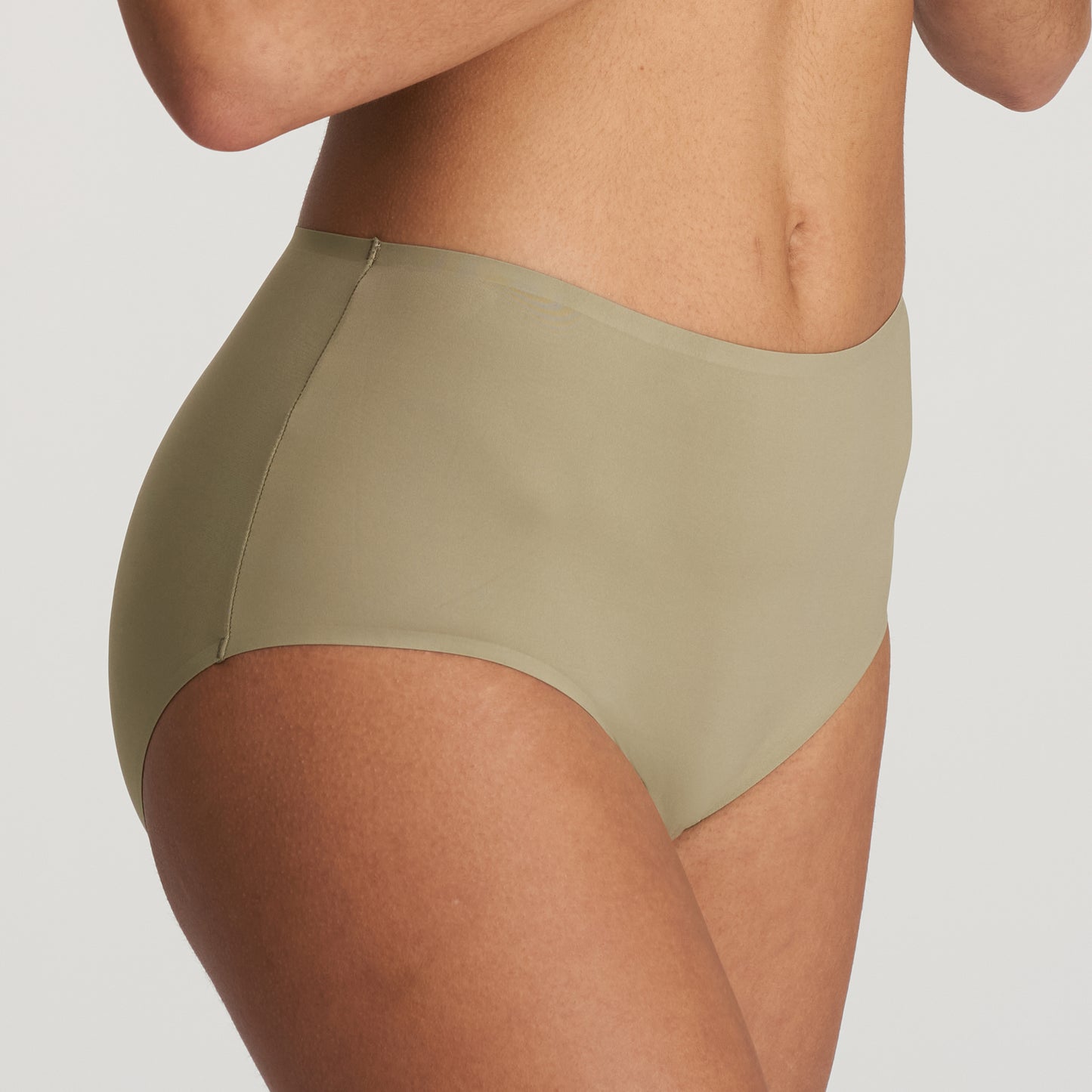 COLOR STUDIO Taillenslip (Golden Olive)