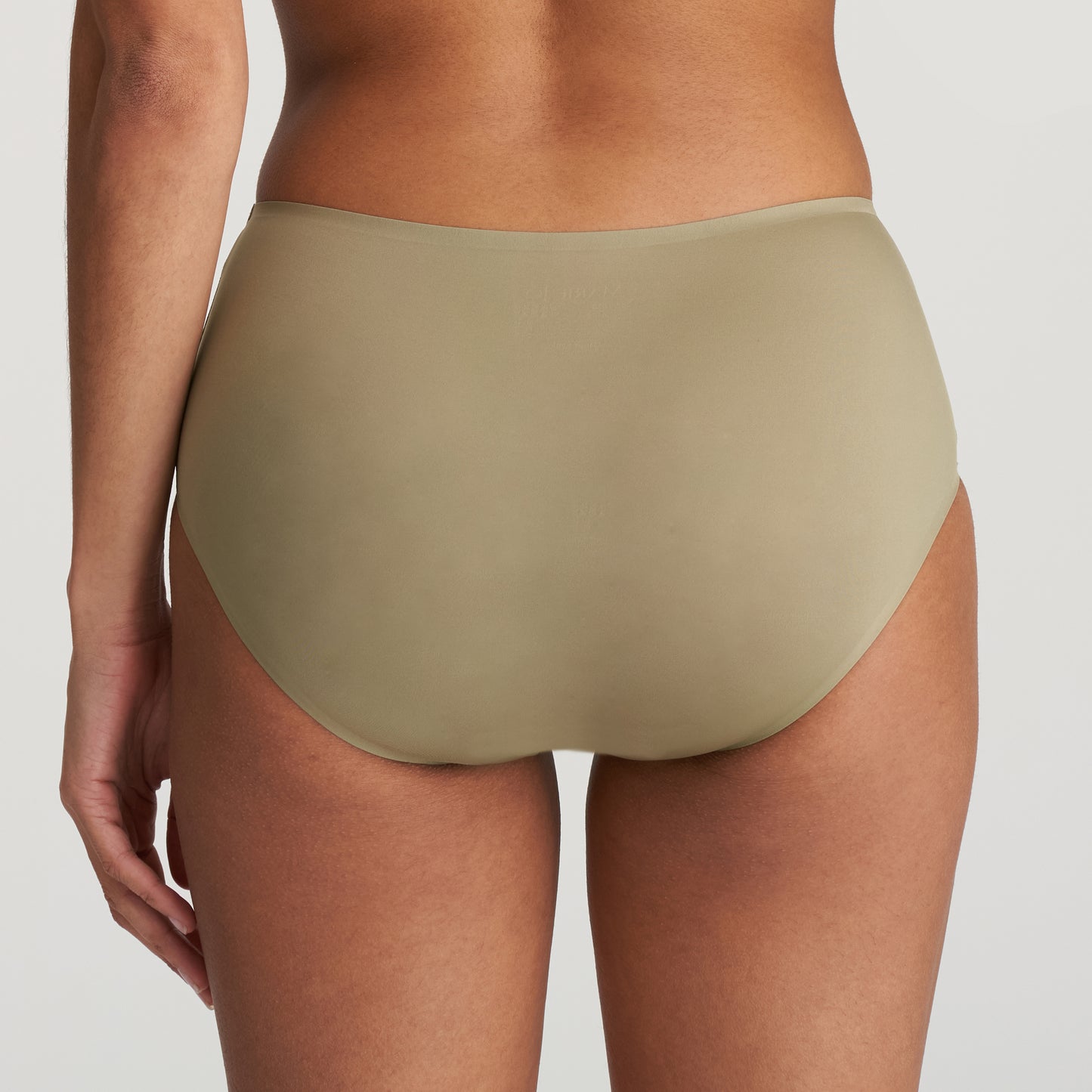 COLOR STUDIO Short-Hotpants (Golden Olive)