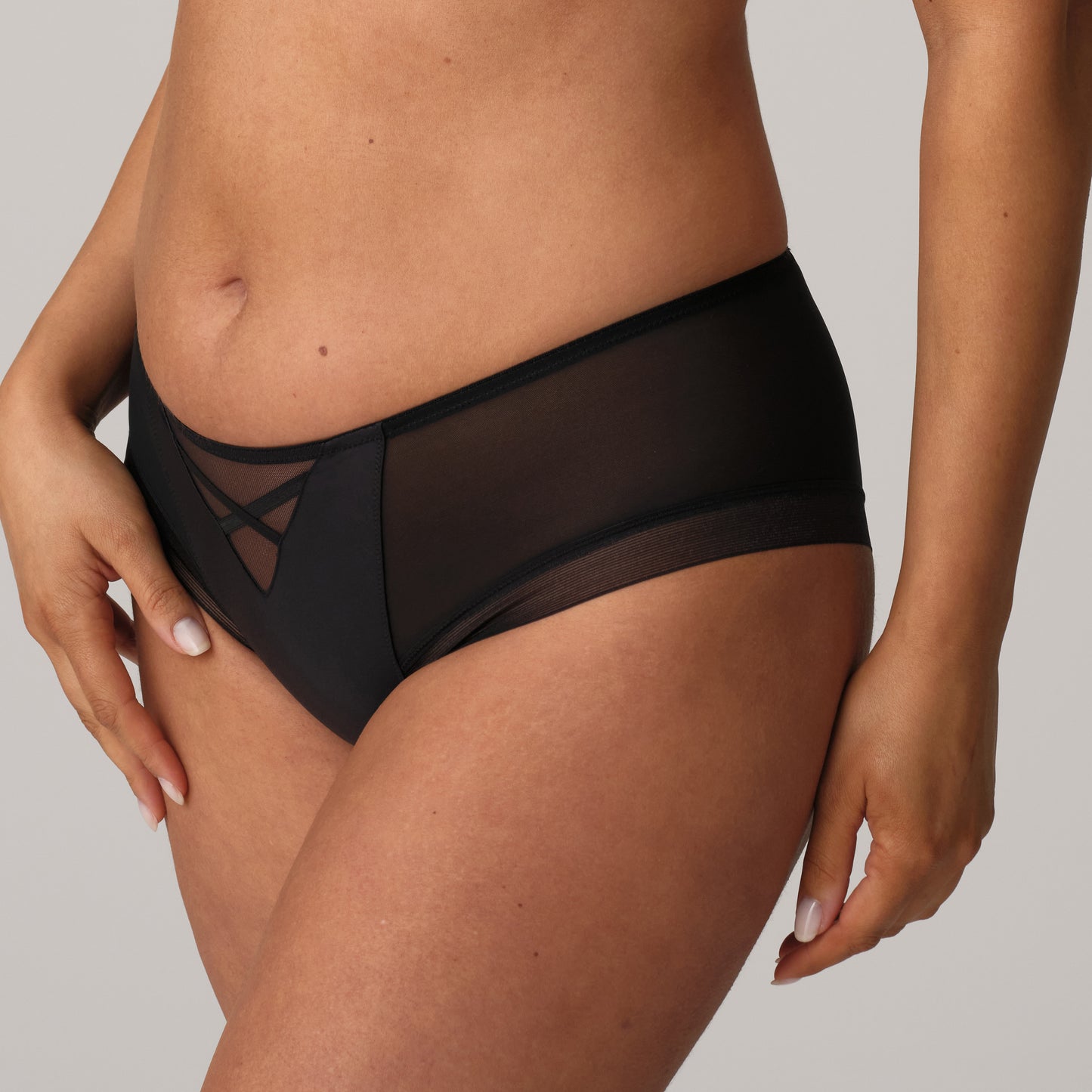 ZIPOLITE Hotpants (Schwarz)
