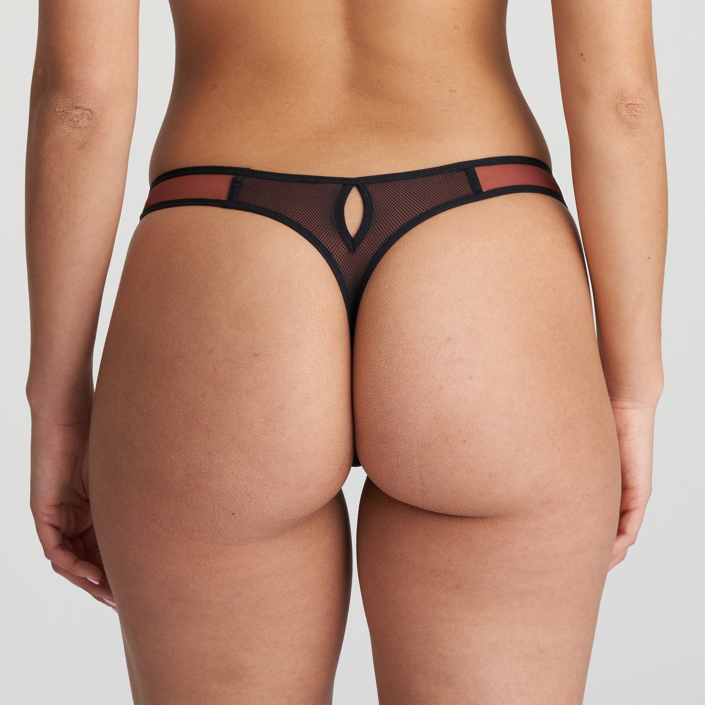 FEZZ String (Italian Brown)