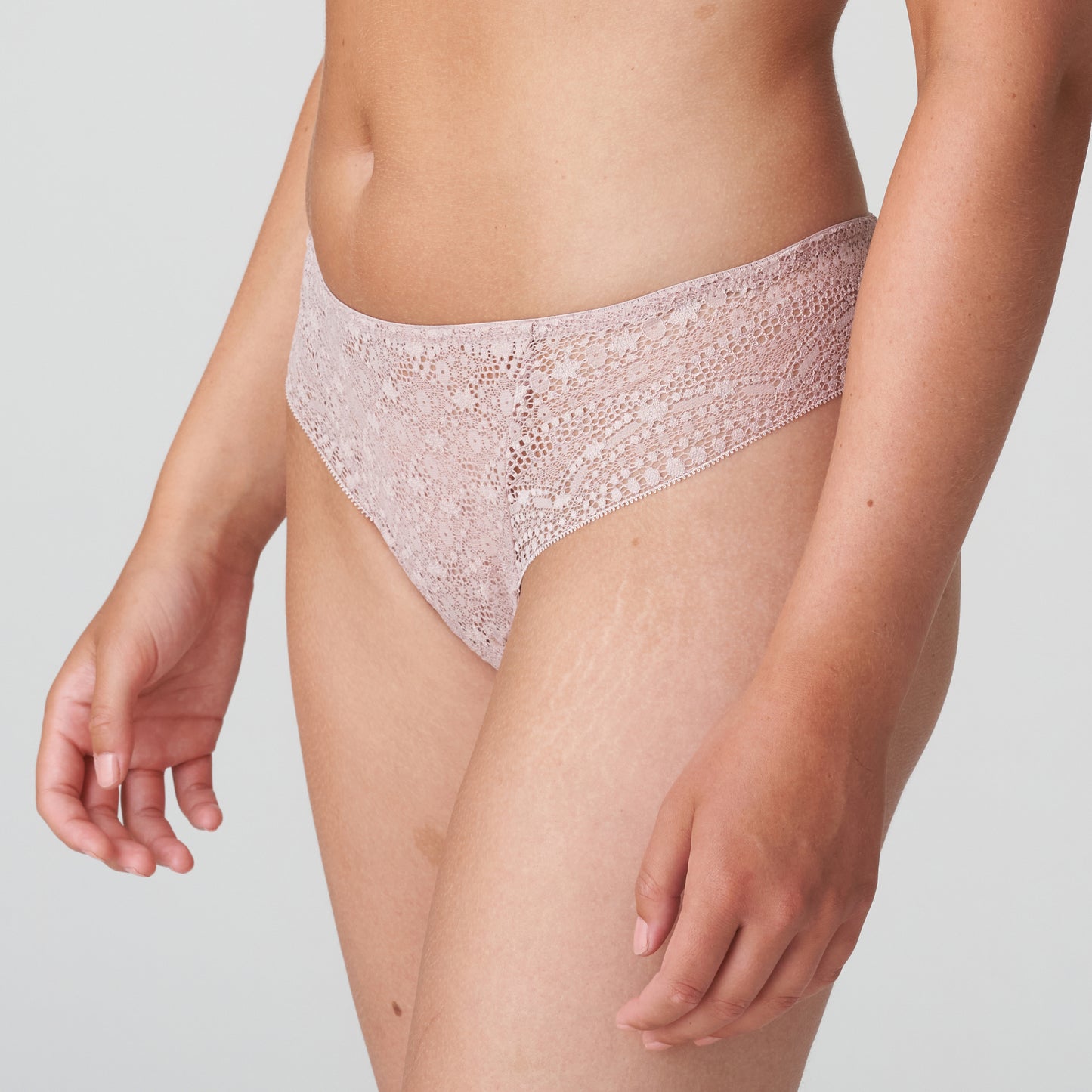 EPIRUS String (Bois De Rose)