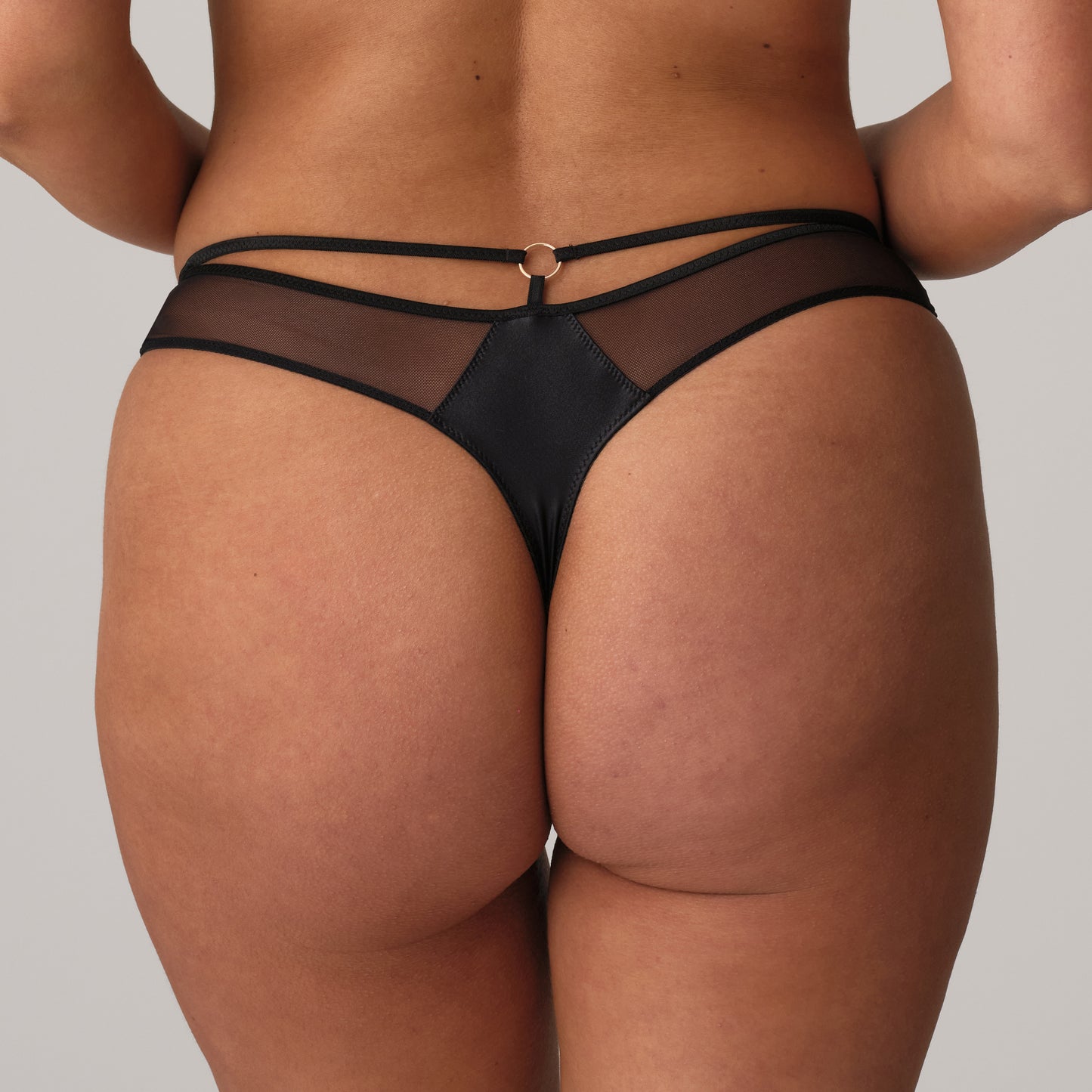 ZIPOLITE String (Schwarz)