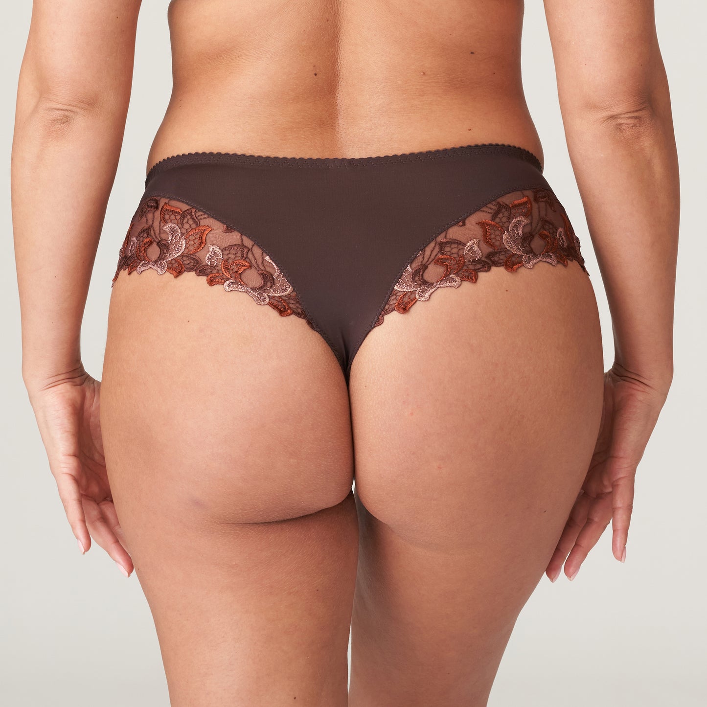 DEAUVILLE Luxus String (Ristretto)