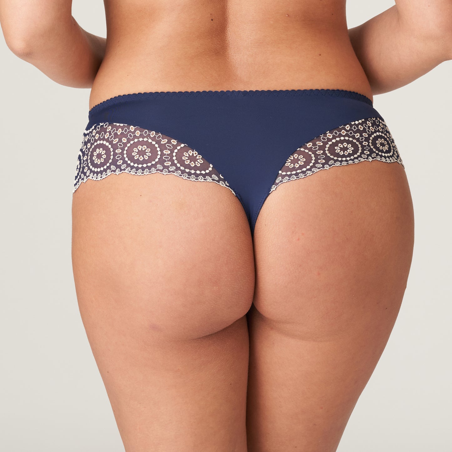 OSINO Luxus String (Saphir Blau)