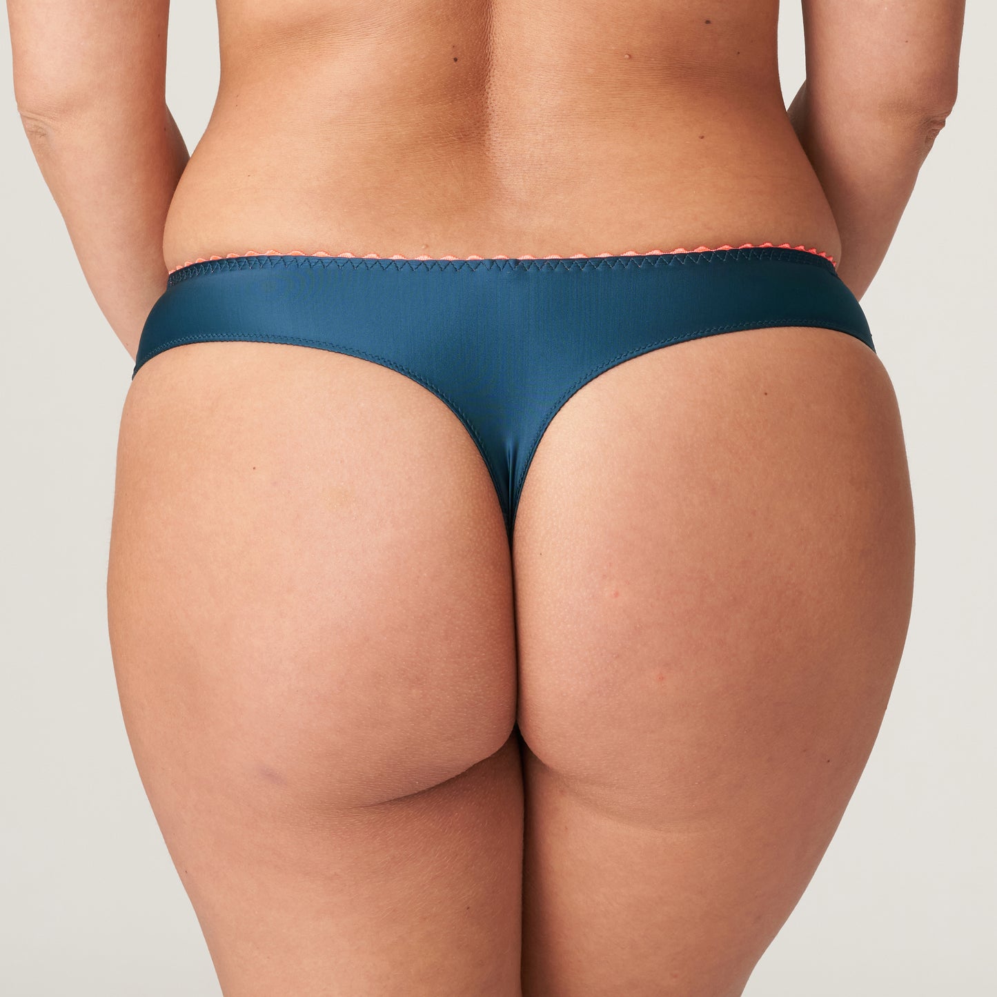LAS SALINAS String (Empire Green)