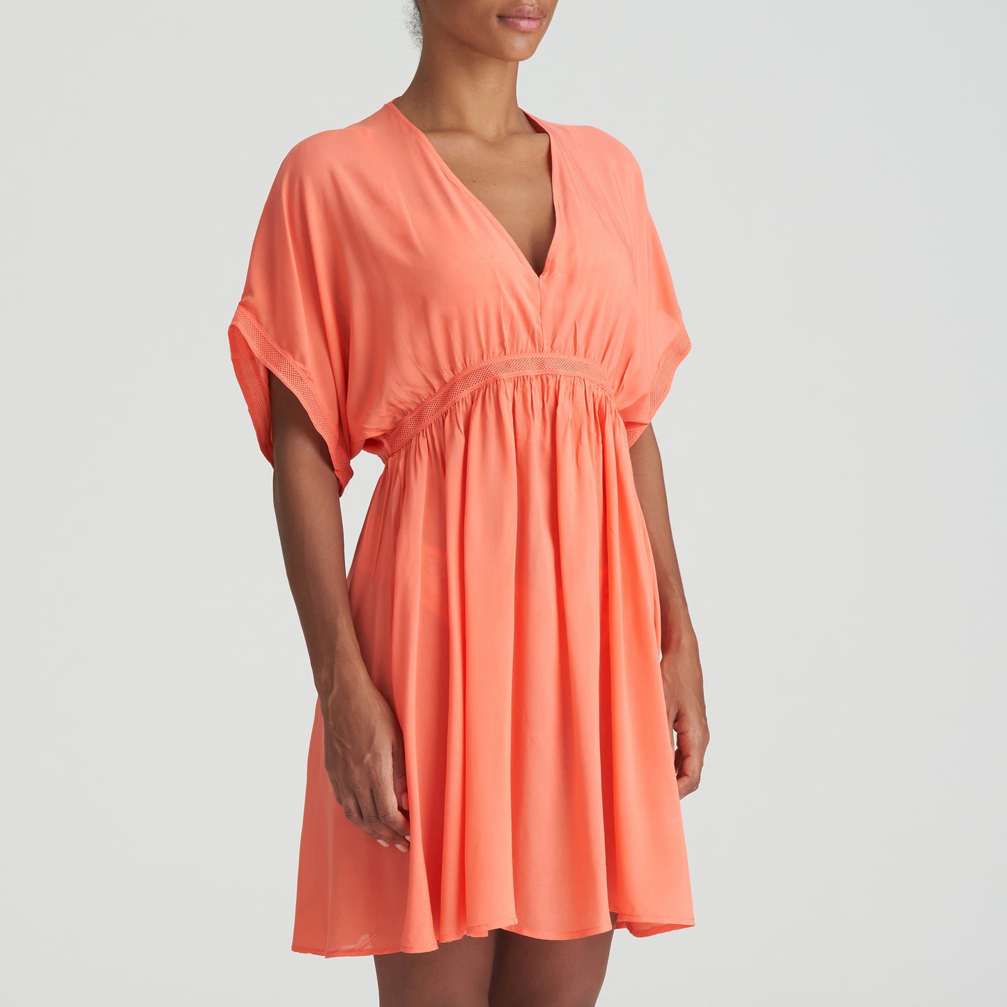 ALMOSHI Kleid (Juicy Peach)