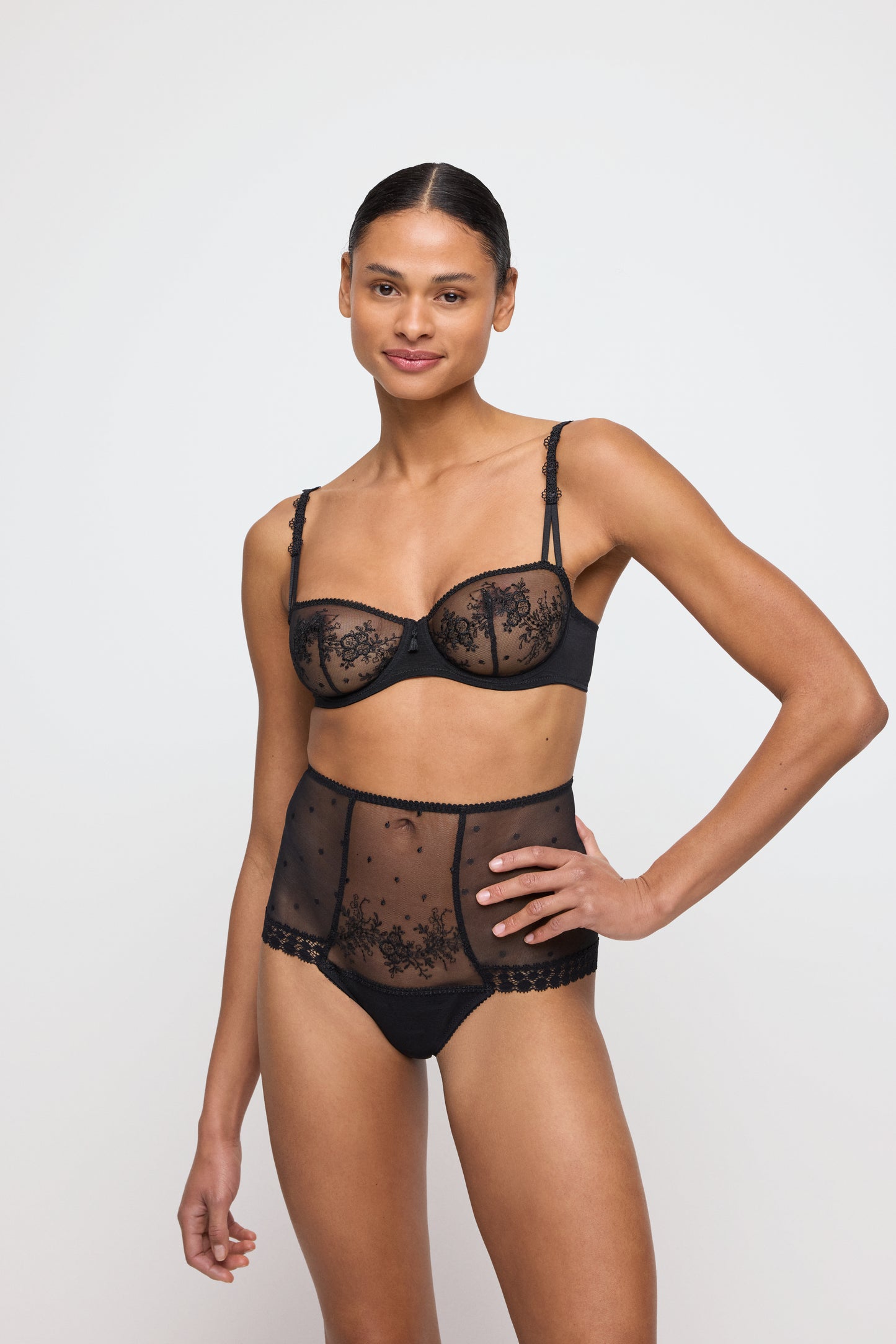ANNAELLE Taillenslip (Schwarz) 38