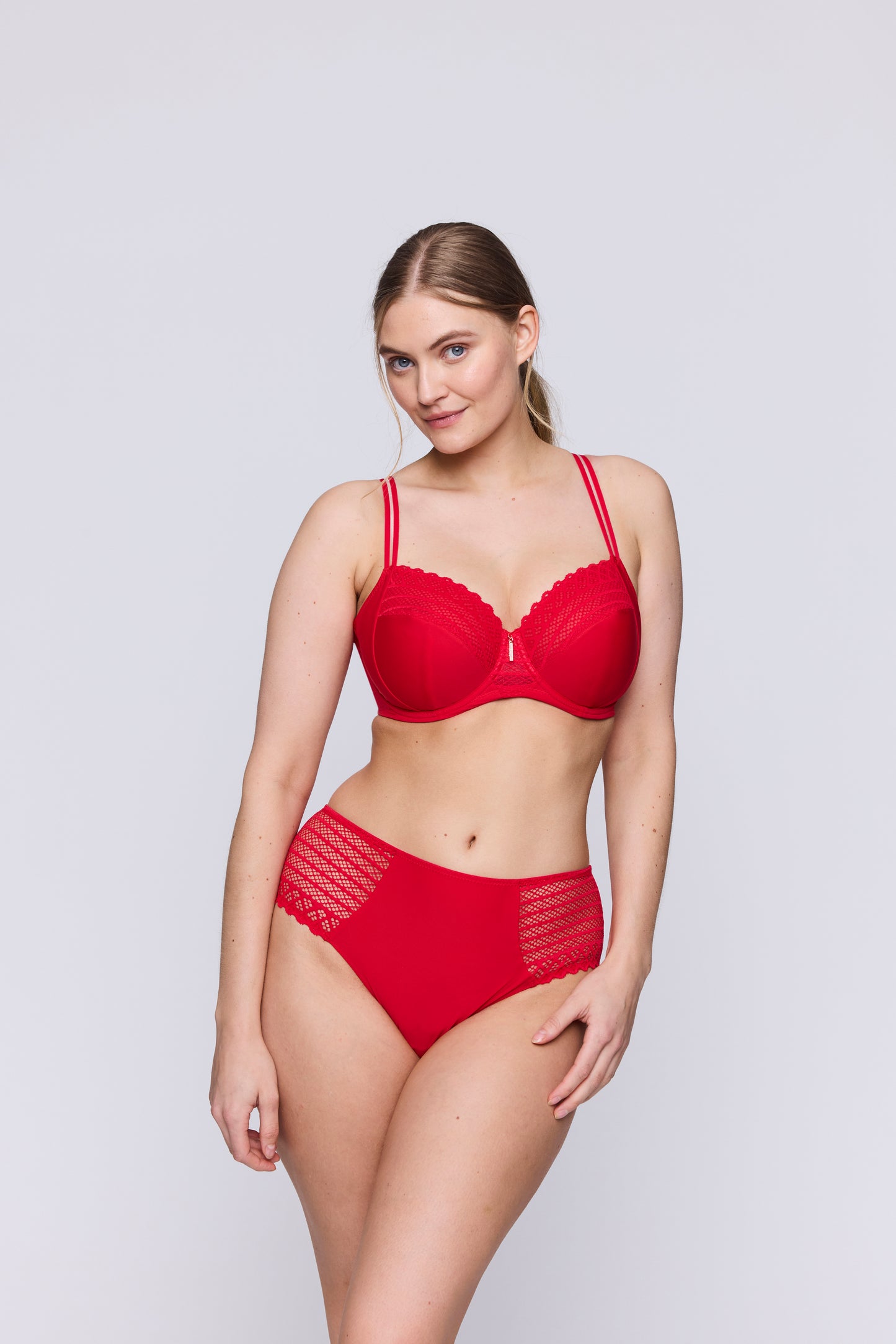 EAST END Taillenslip (True Red)