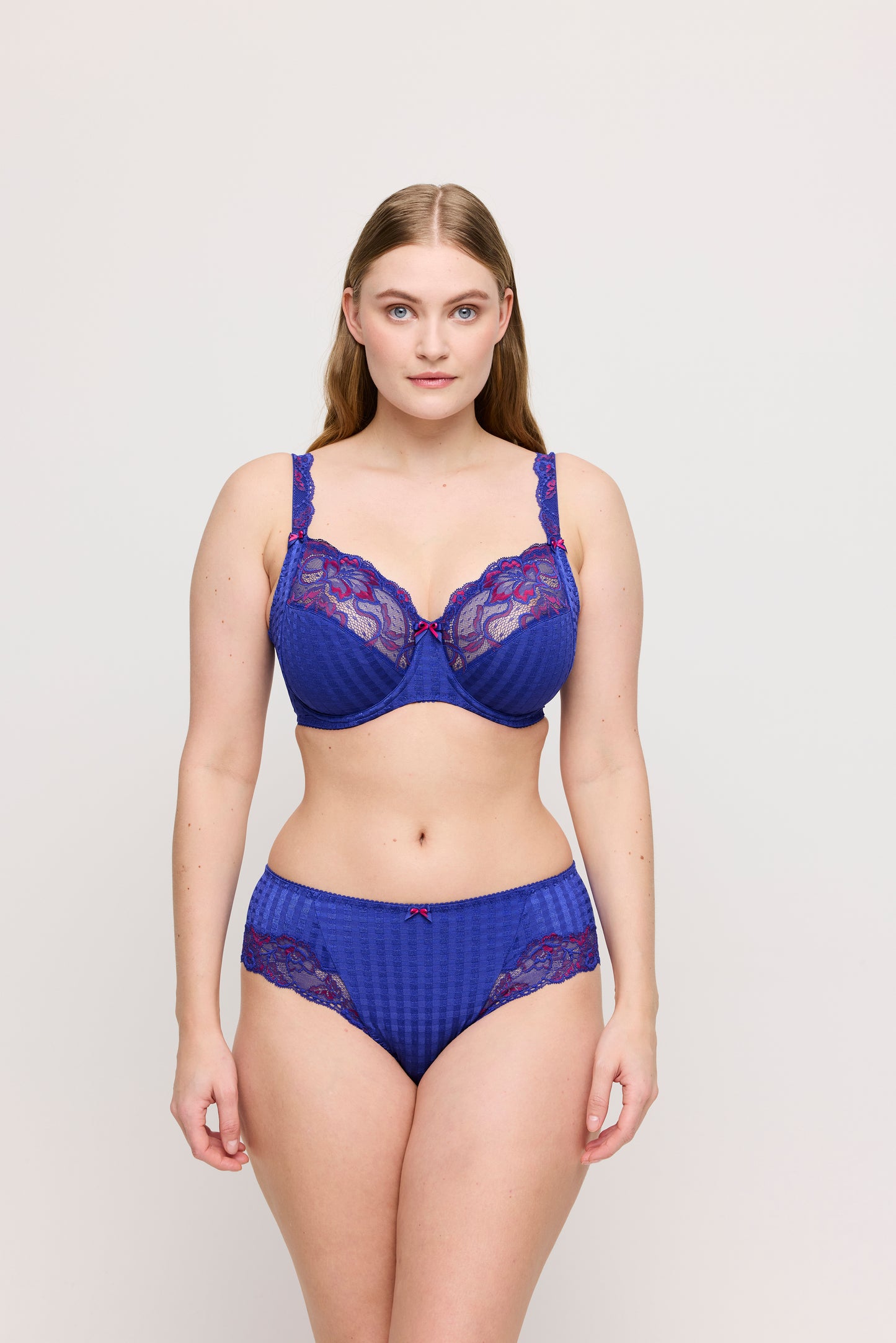 MADISON BH Vollschale (Blueberry Kiss)