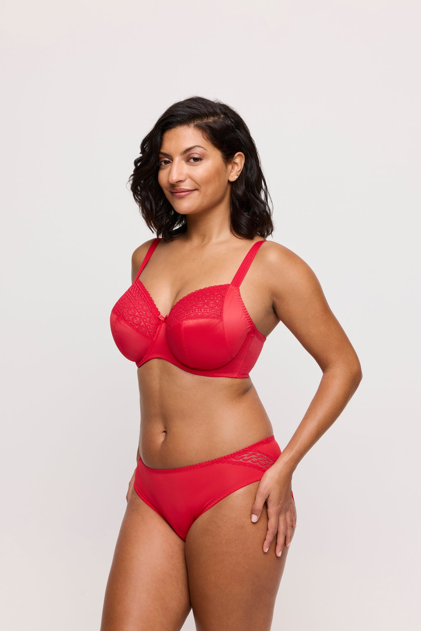 MONTARA BH Vollschale (True Red) 70D