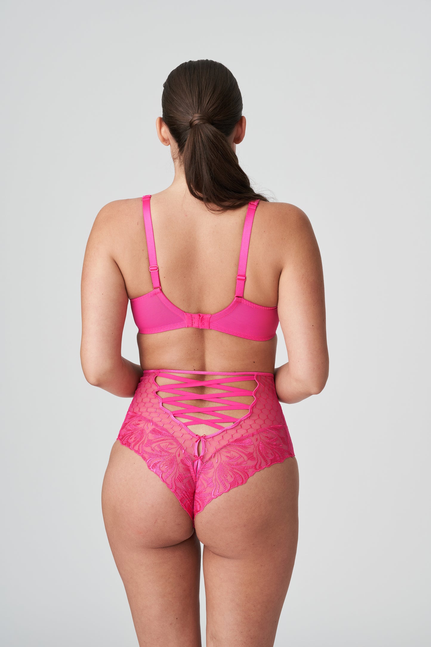 DISAH Balconette BH Tulpenschnitt (Electric Pink)