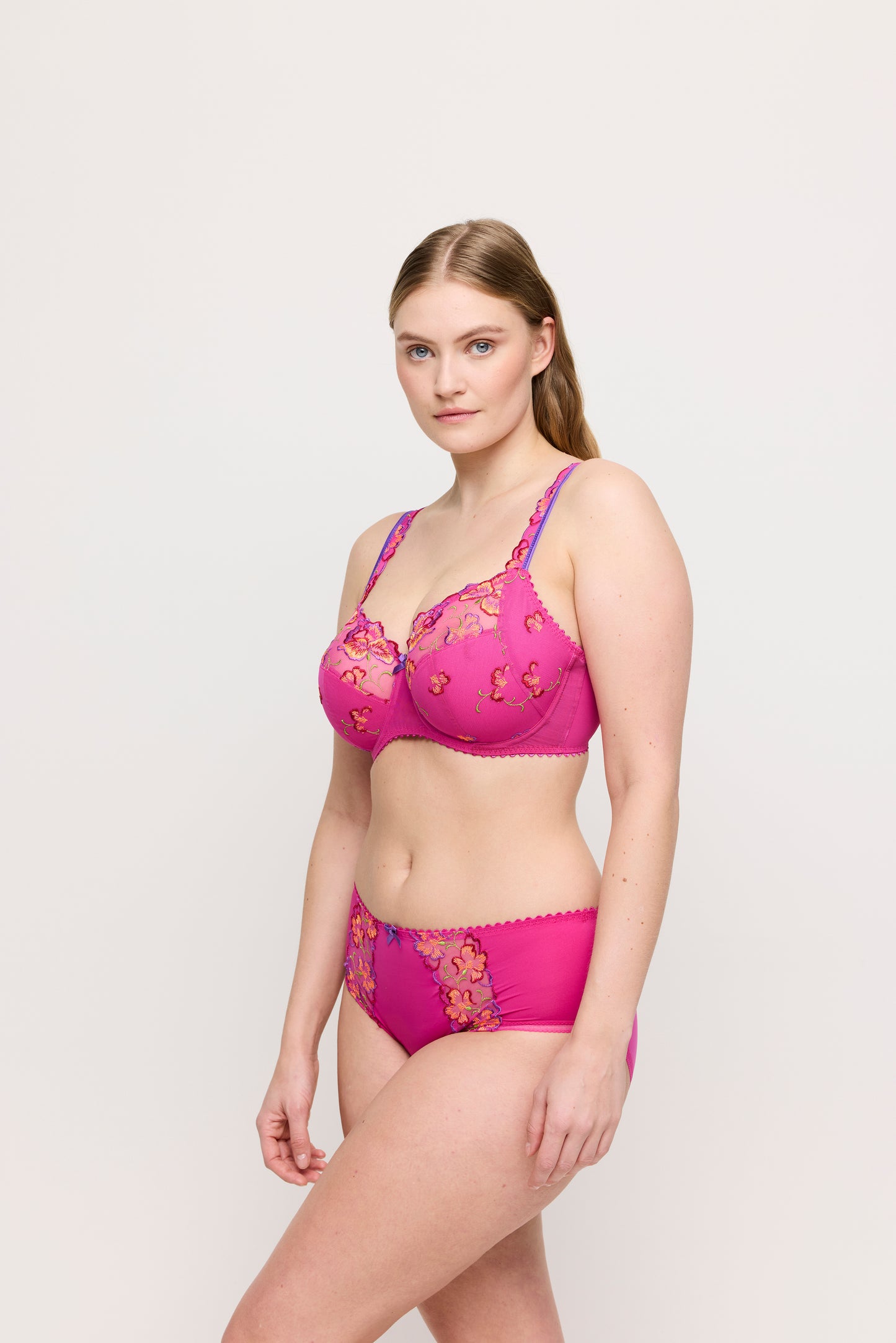 DEVDAHA Taillenslip (Very Berry) 38