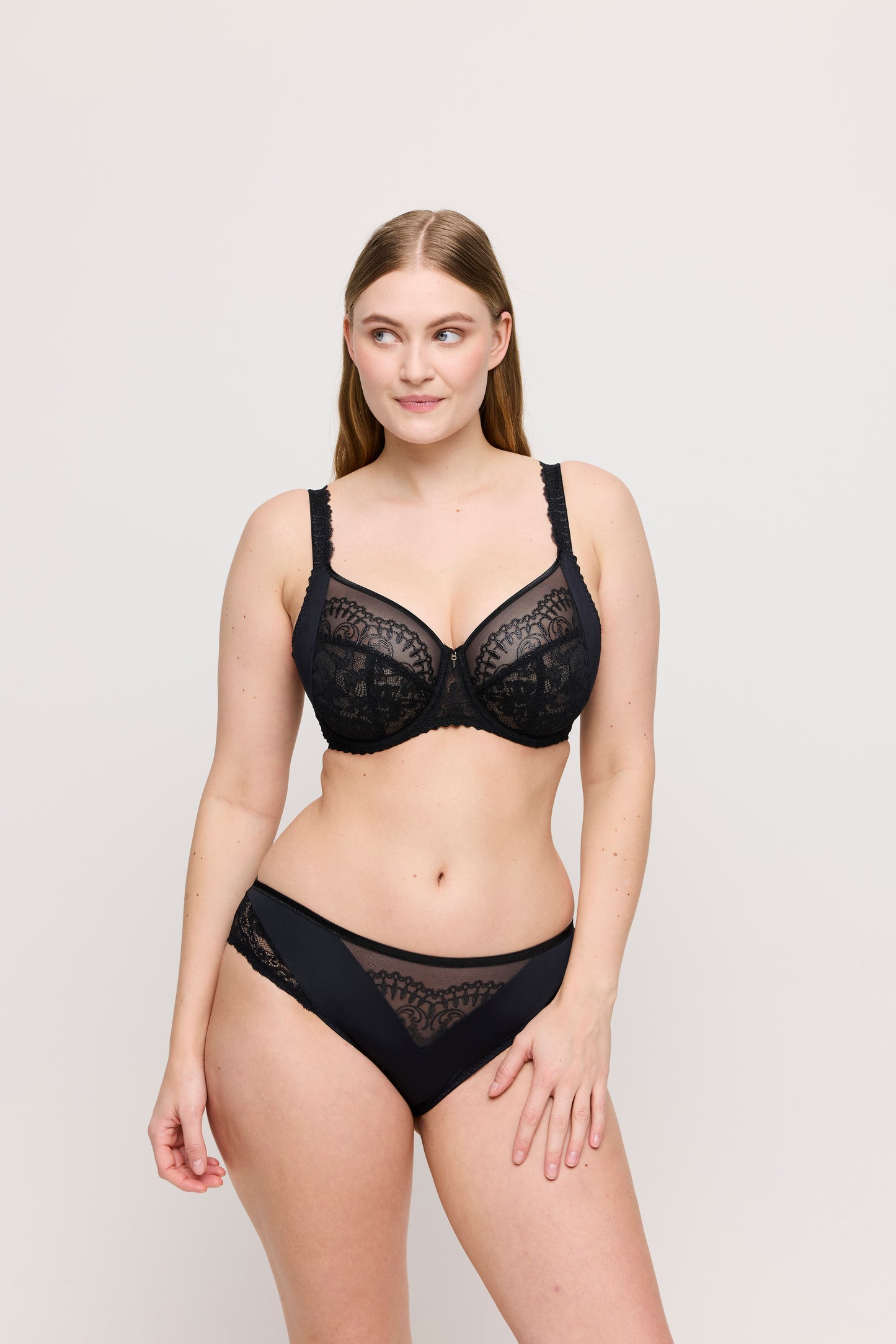 SHIMLA BH Vollschale (Schwarz) 100C