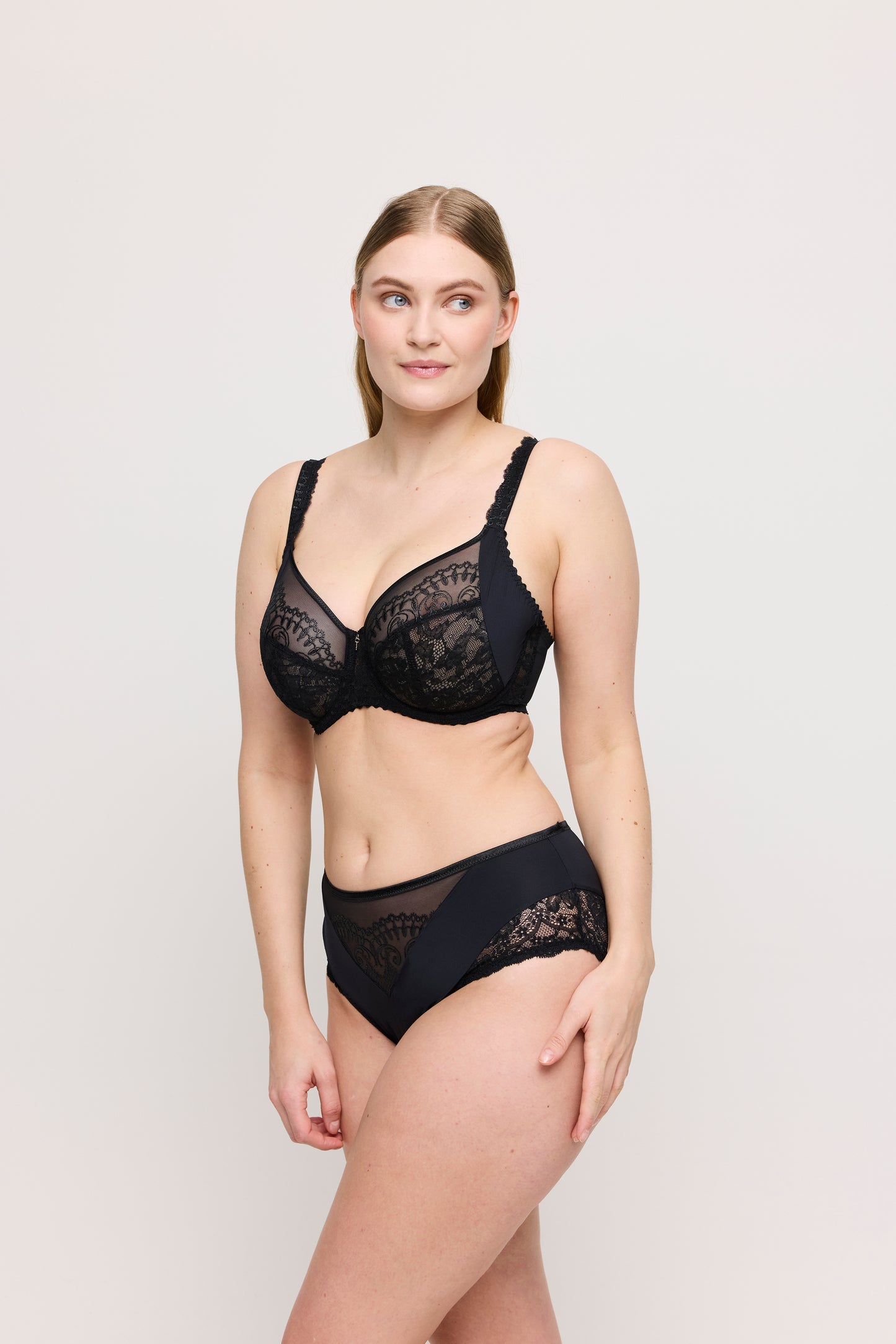 SHIMLA BH Vollschale (Schwarz) 100C
