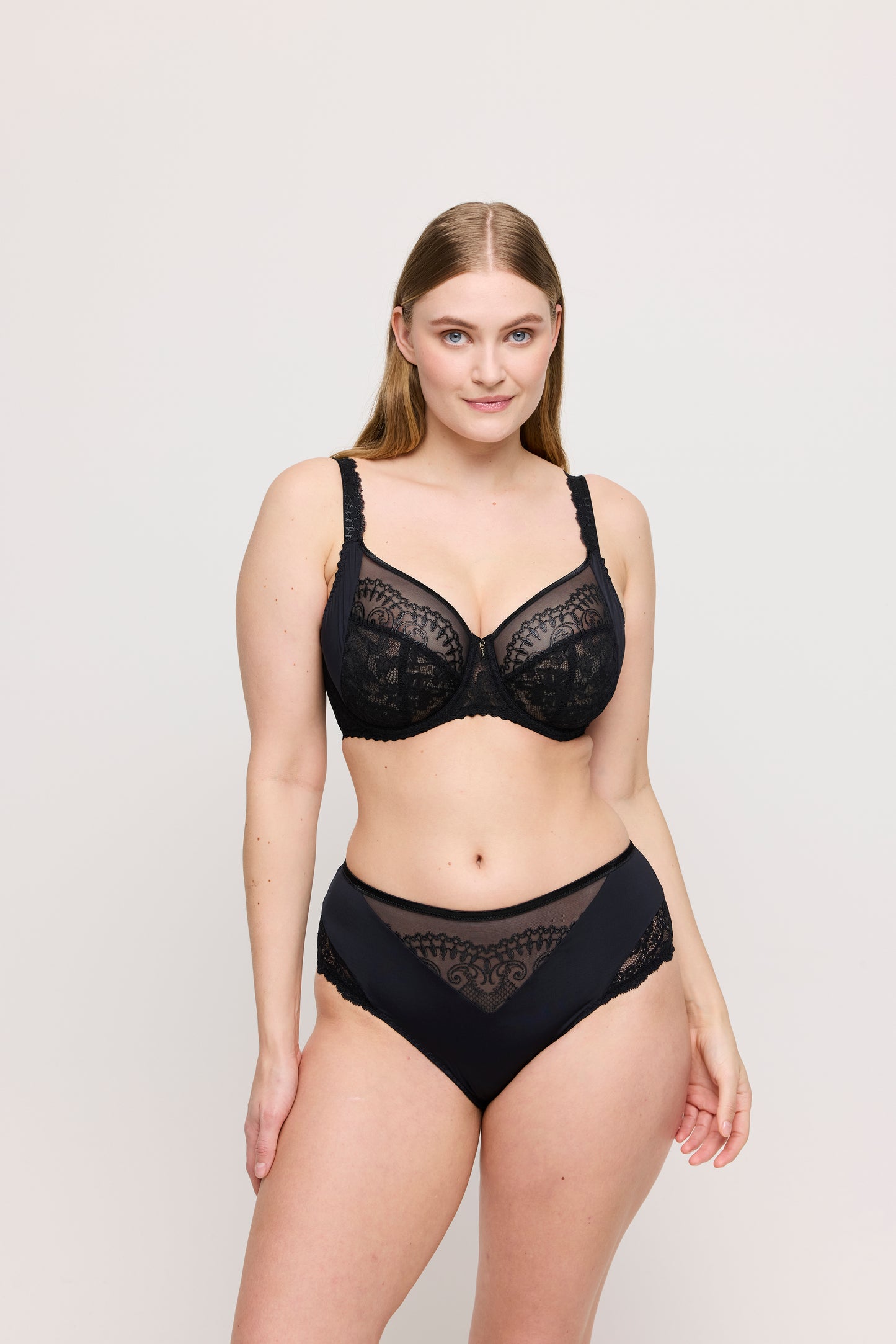 SHIMLA BH Vollschale (Schwarz) 100C