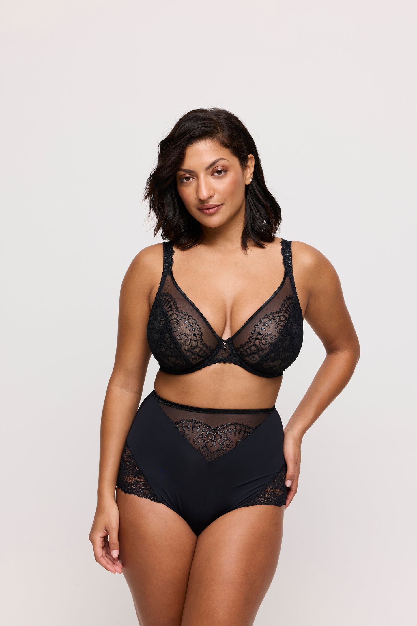SHIMLA Slip exlusiv (Schwarz) 38