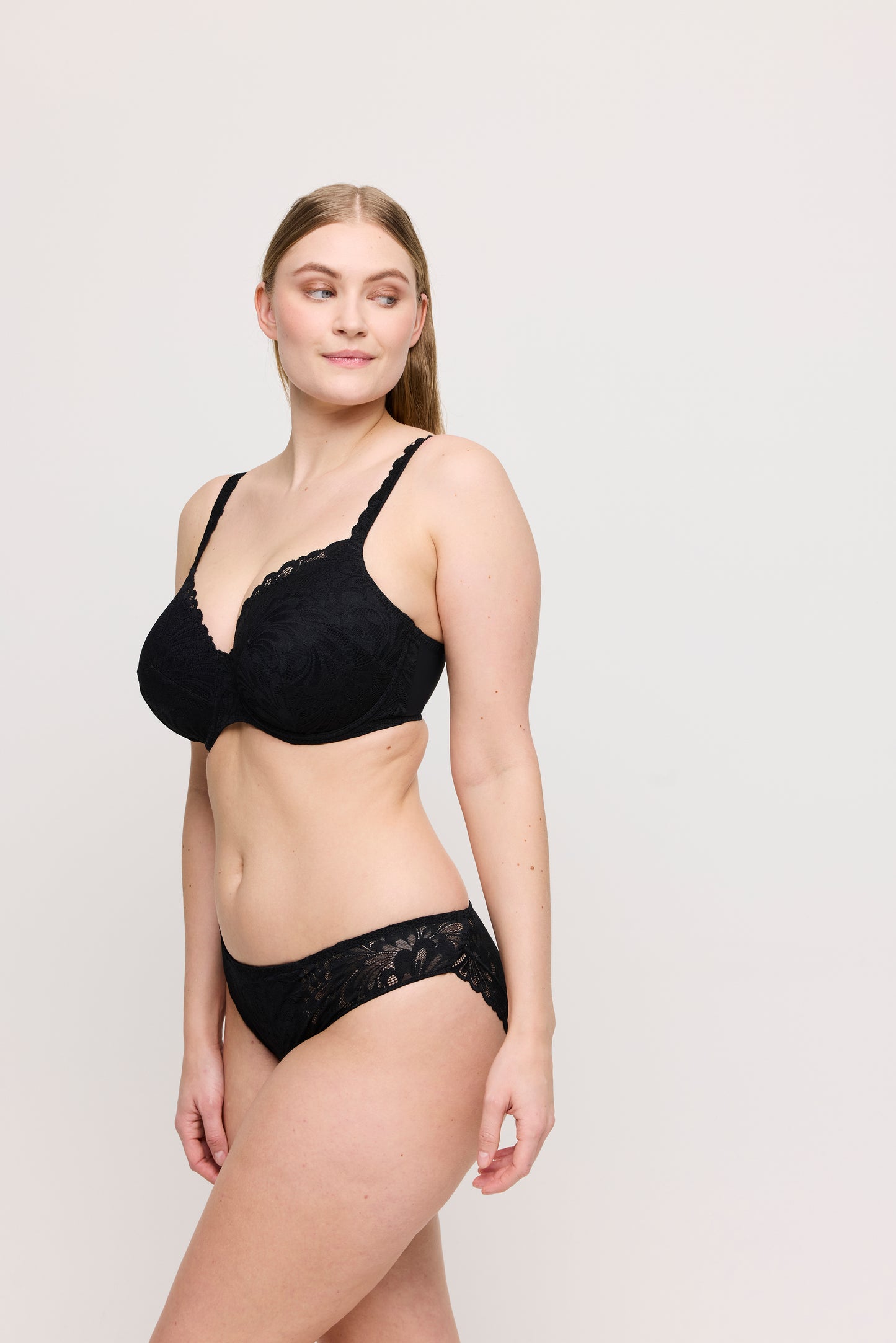 RUPI Herzform-BH (Schwarz) 65E