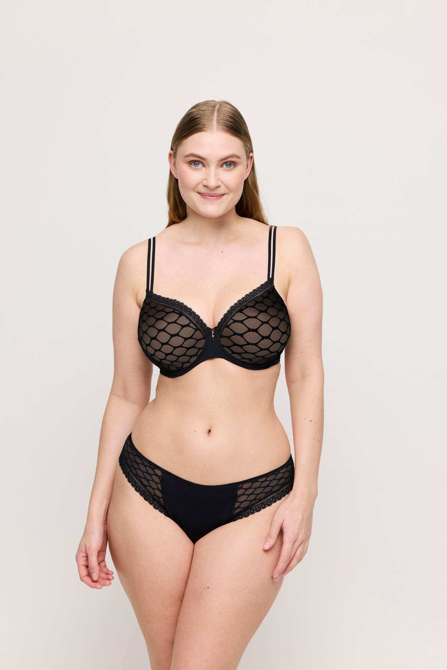 NAKO Herzform-BH (Schwarz) 65E