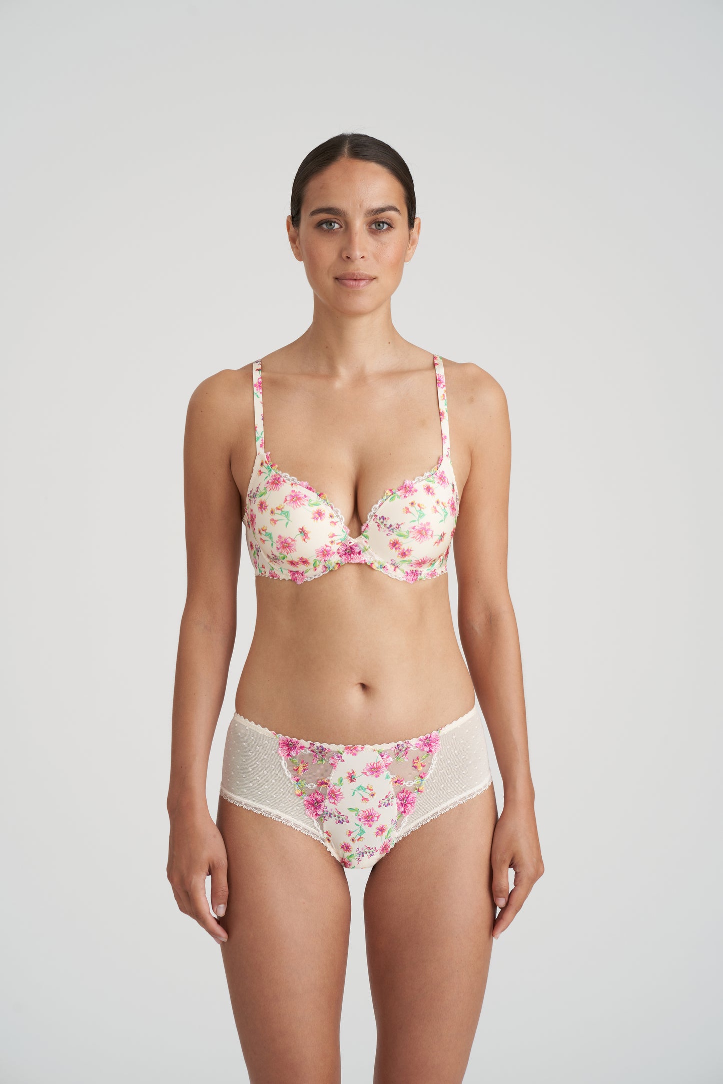 CHEN Short (Pearled Ivory)