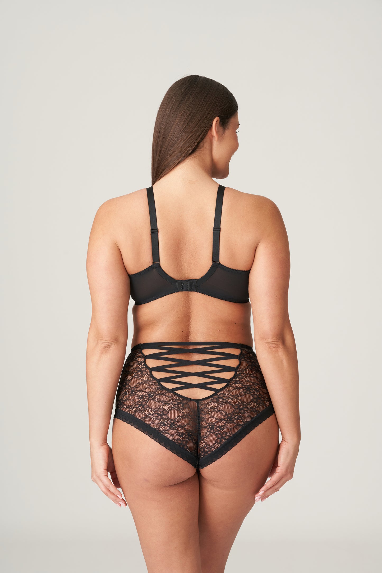 LIVONIA Slip Exlusiv (Schwarz)