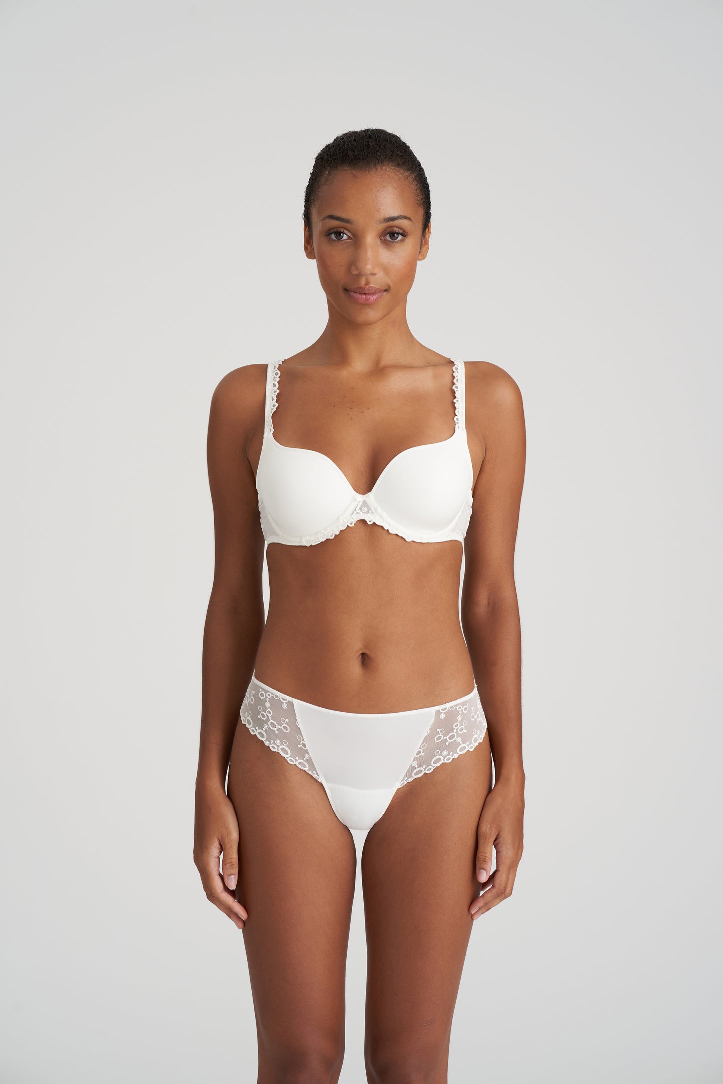 NELLIE String (Natur)