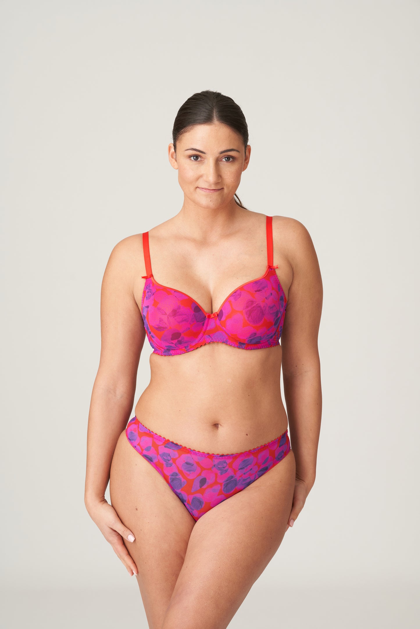 LENOX HILL String (Pomme D Amour)