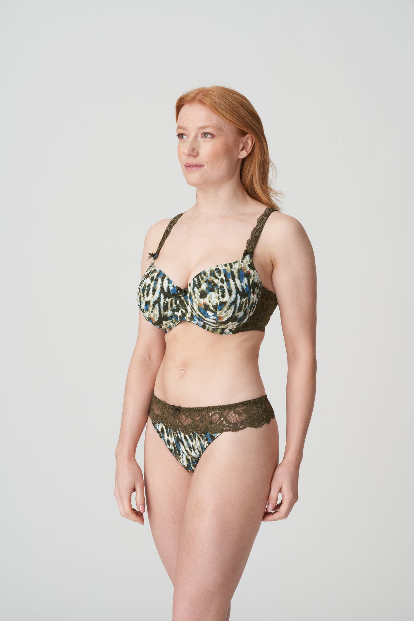 MADISON String (Olive Green)