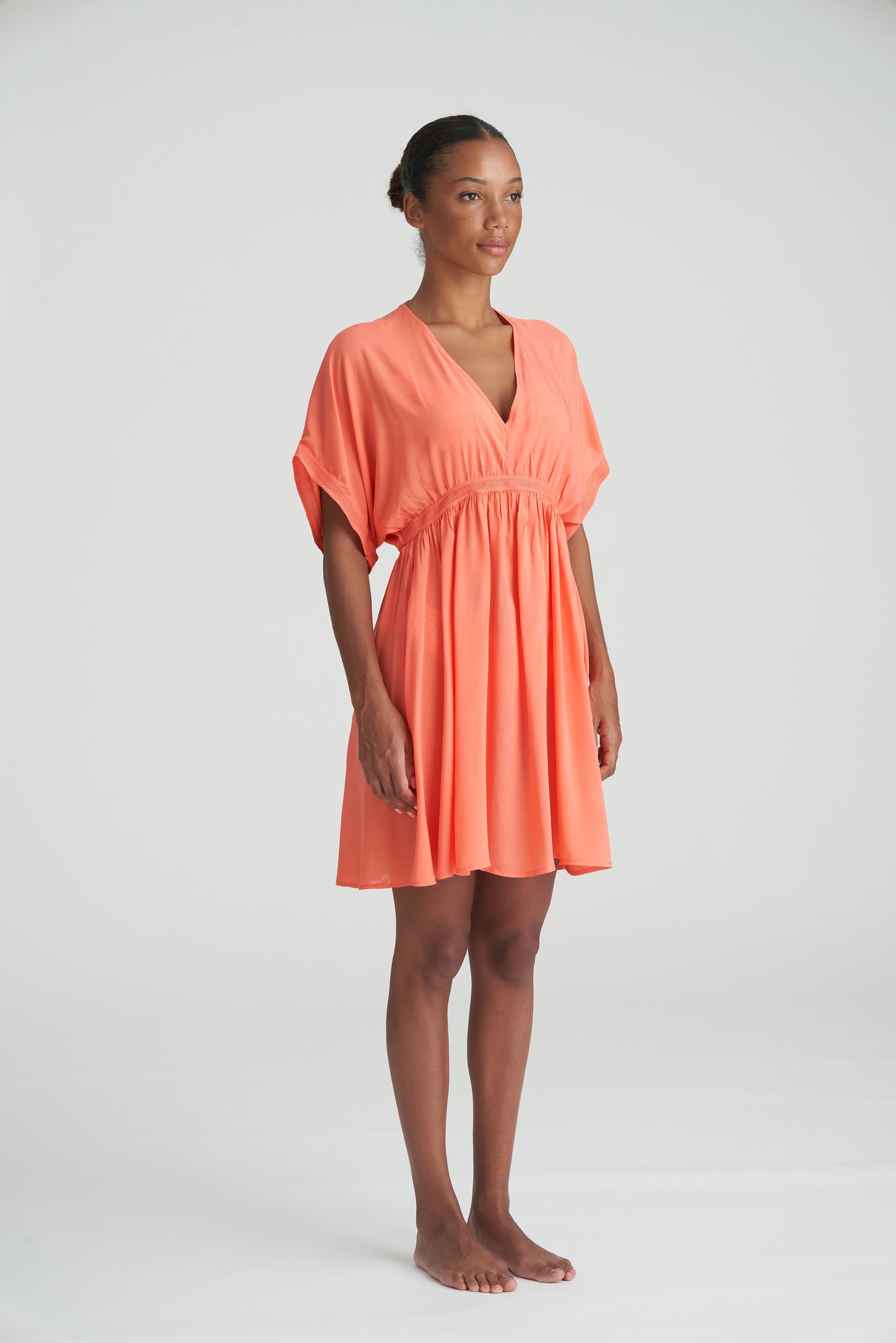 ALMOSHI Kleid (Juicy Peach)