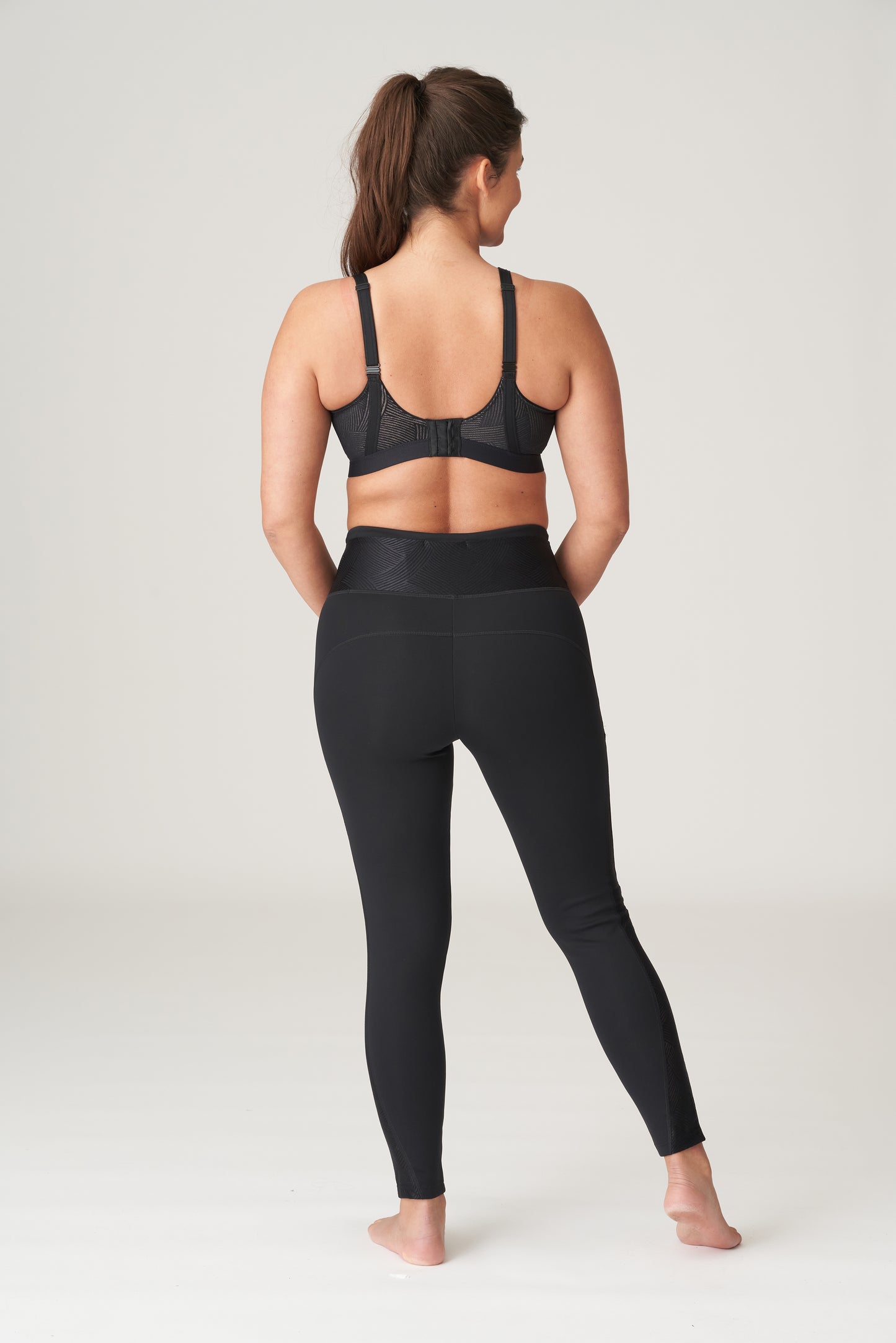 THE GAME Sport BH unterlegt (Schwarz)