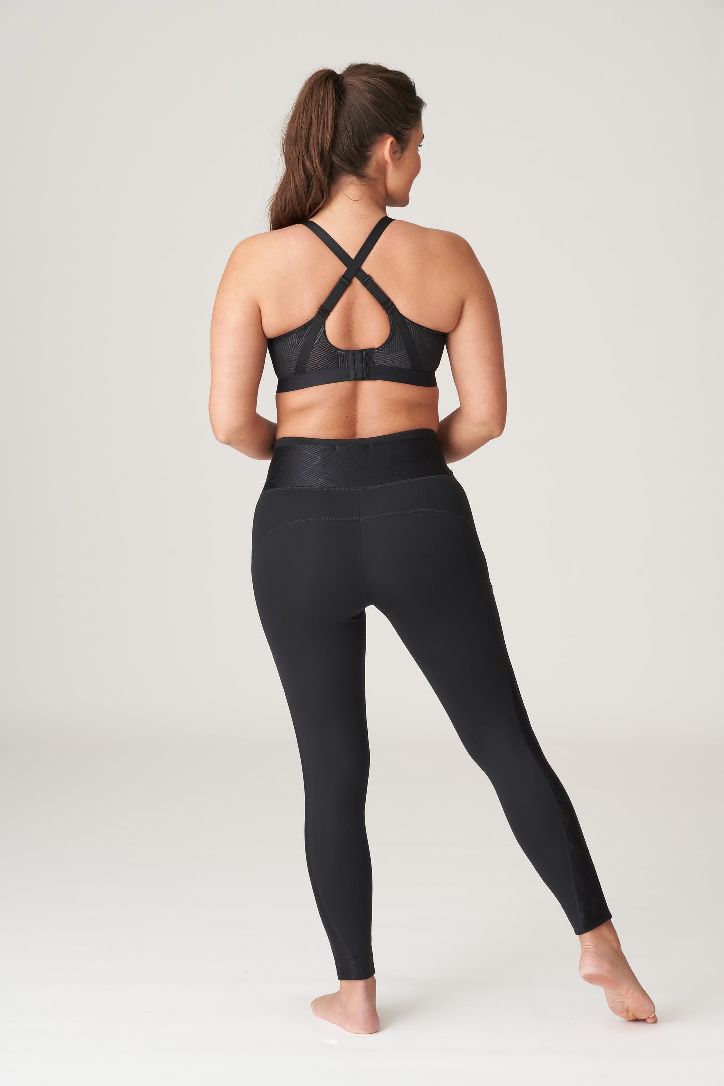THE GAME Sport BH unterlegt (Schwarz)