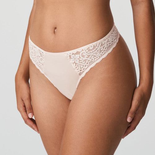 I DO String (Silky Tan) Pastellrosa