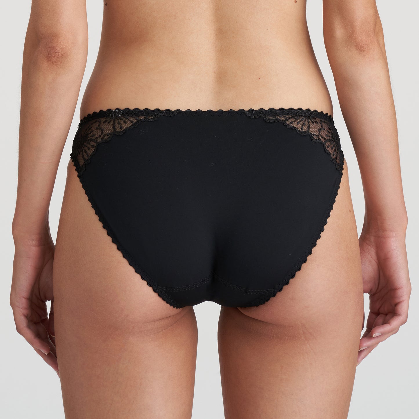 JANE Rioslip (Black) Schwarz