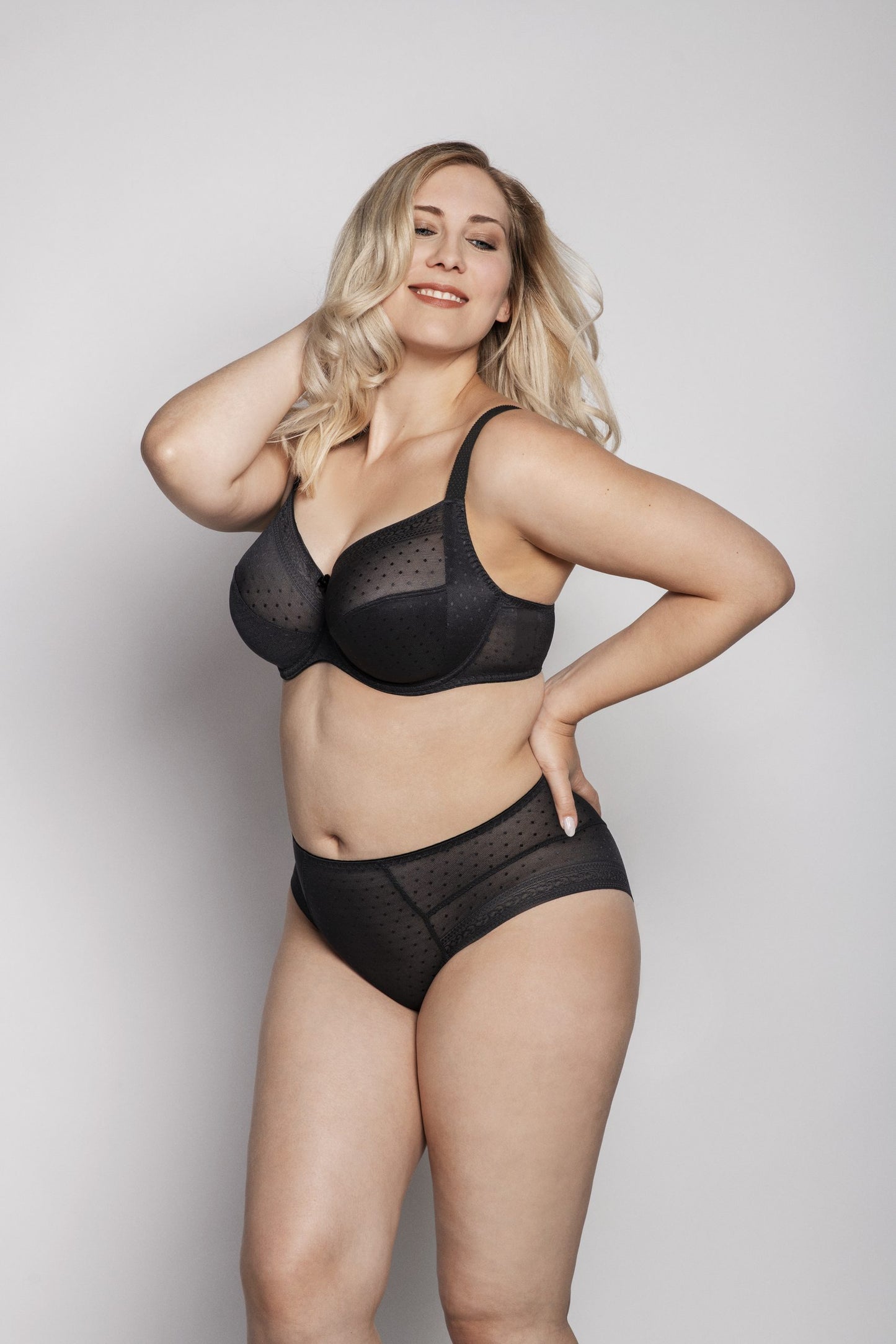 MEGHAN Rioslip (Schwarz)