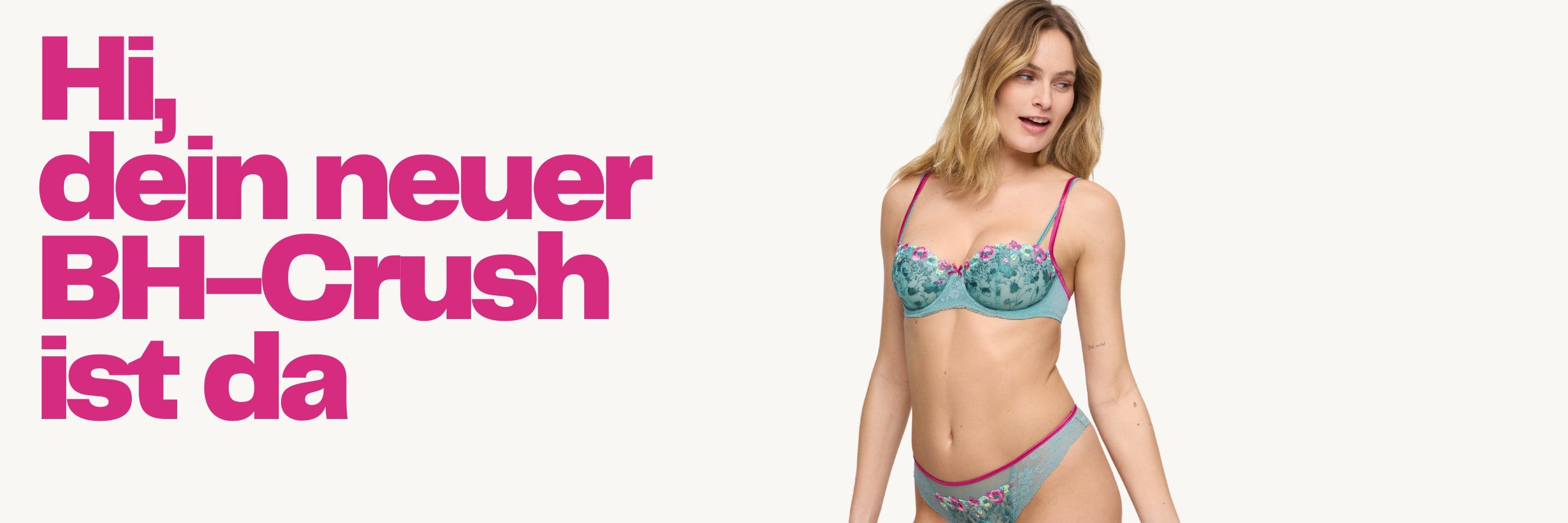 Marie Jo Lizelot – nicht unterlegter Balconette-BH mit vertikaler Naht, tief ausgeschnittenen Cups, komfortablem Doppelfutter in Blaugrün. Gestickte Blumen mit knalligem Pink.