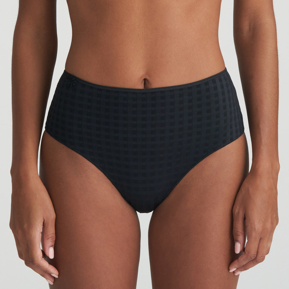 AVERO Taillenslip (Schwarz)