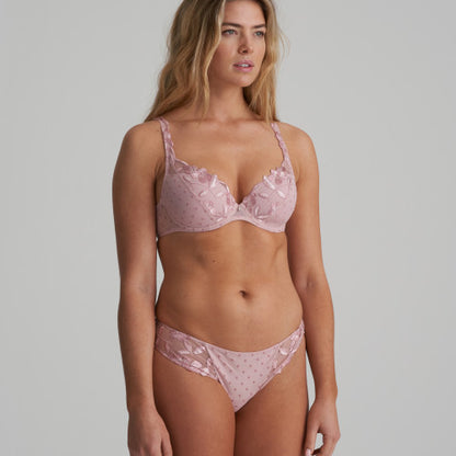 AGNES Unterlegter BH Tiefdekolletiert