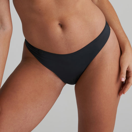 TOM String (Graphite Grey)