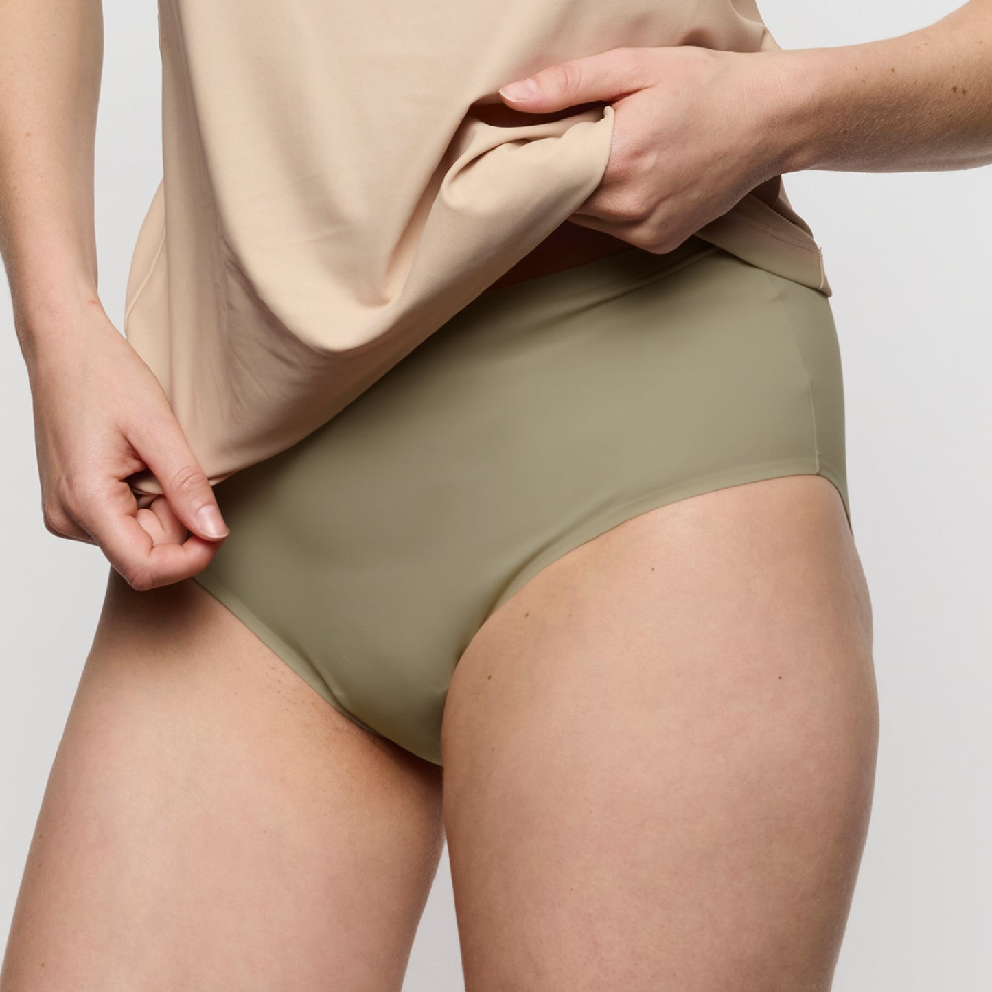SOFT STUDIO Taillenslip