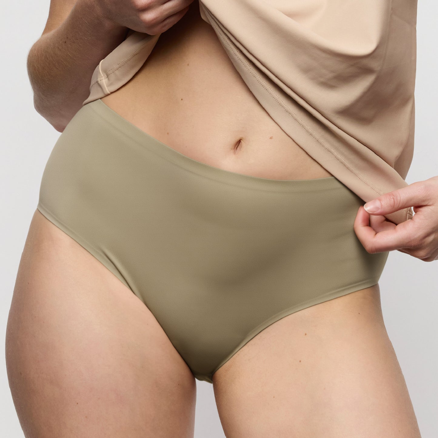 SOFT STUDIO Taillenslip